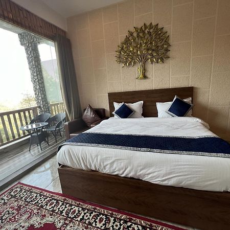 The Himalayan Heights Satya'S Kasardevi Otel Almora Dış mekan fotoğraf