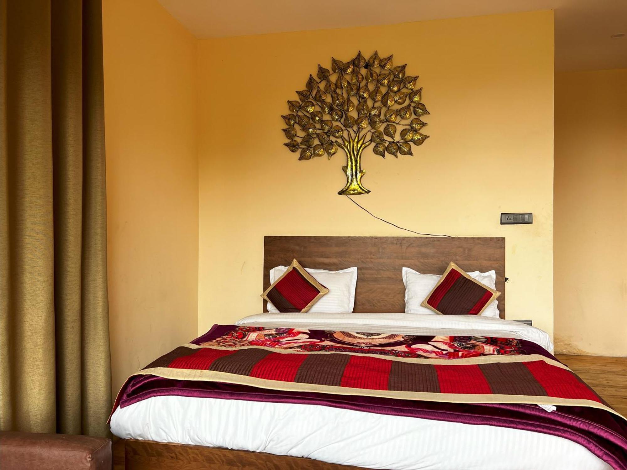 The Himalayan Heights Satya'S Kasardevi Otel Almora Dış mekan fotoğraf