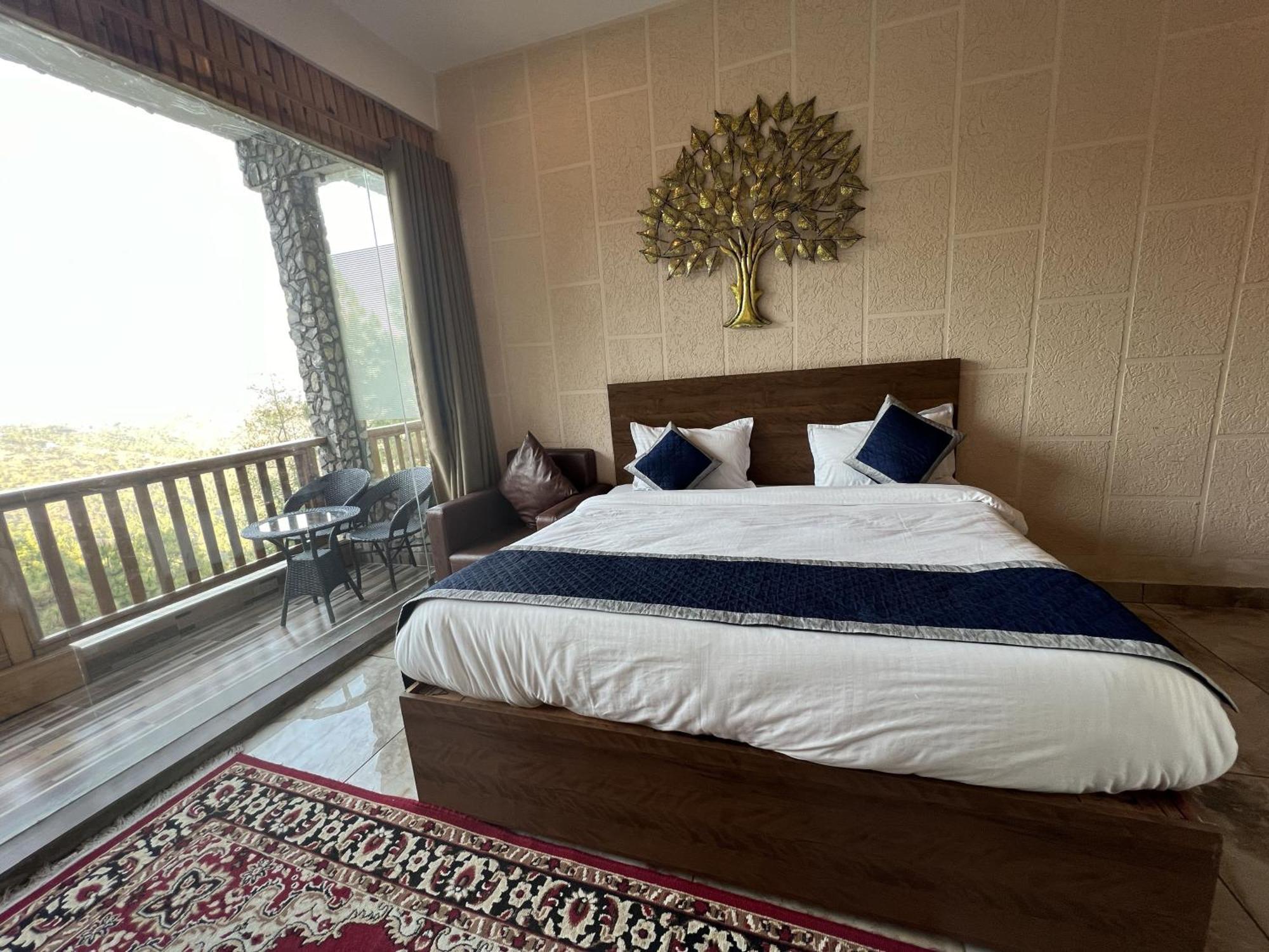 The Himalayan Heights Satya'S Kasardevi Otel Almora Dış mekan fotoğraf