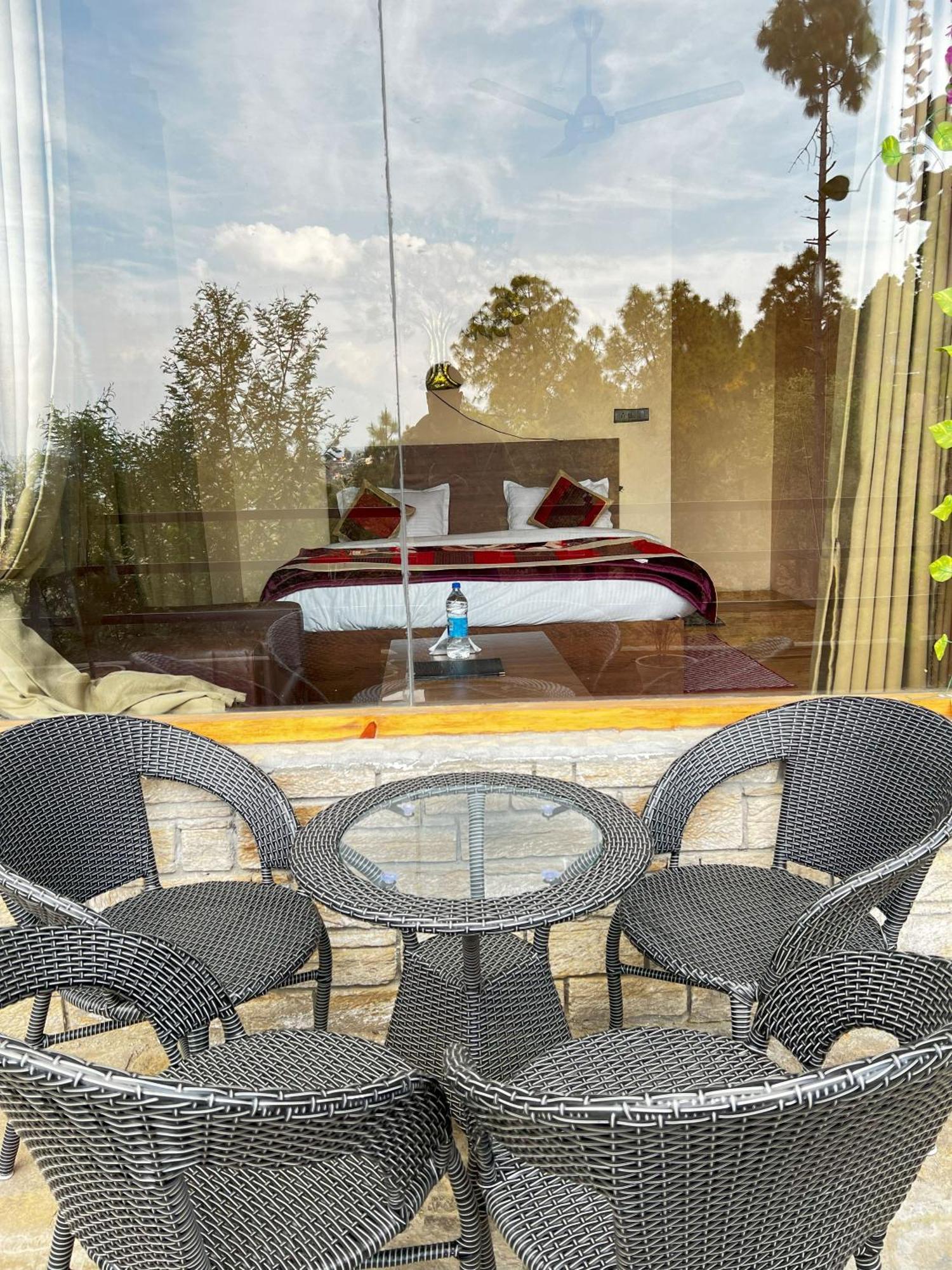 The Himalayan Heights Satya'S Kasardevi Otel Almora Dış mekan fotoğraf