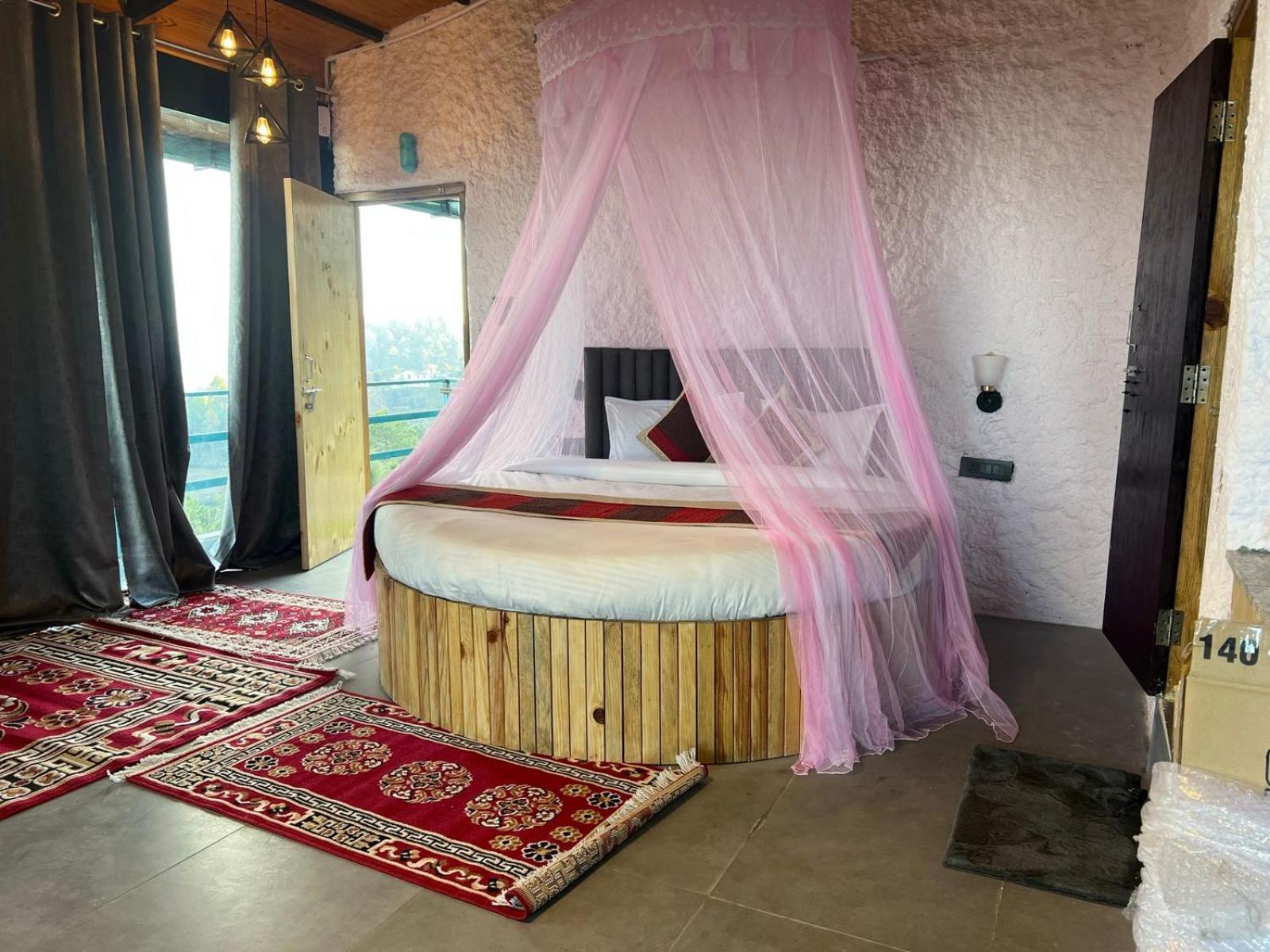 The Himalayan Heights Satya'S Kasardevi Otel Almora Dış mekan fotoğraf
